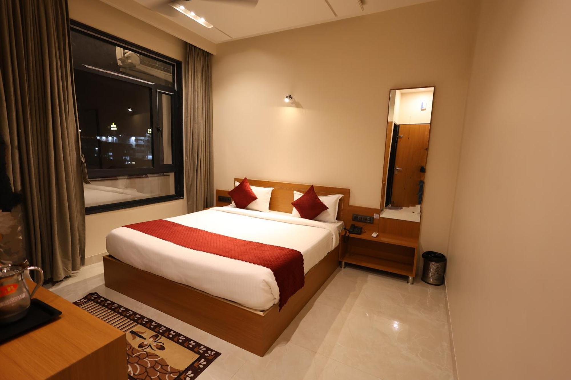 The Tri Arrow Hotel Khatu Ngoại thất bức ảnh