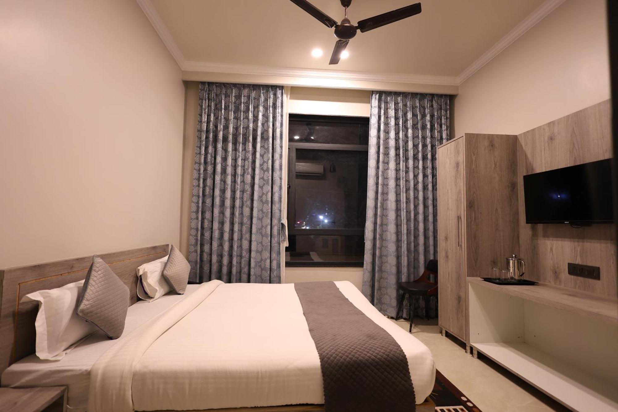 The Tri Arrow Hotel Khatu Ngoại thất bức ảnh